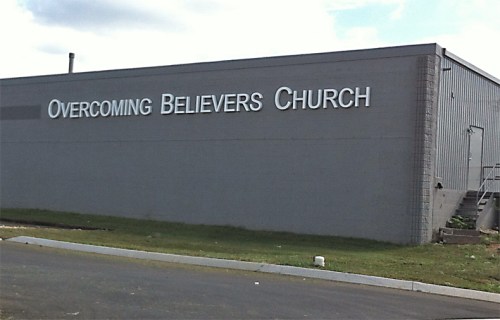 Lost souls? Lost comma? Lost apostrophe? Oh, heavens.