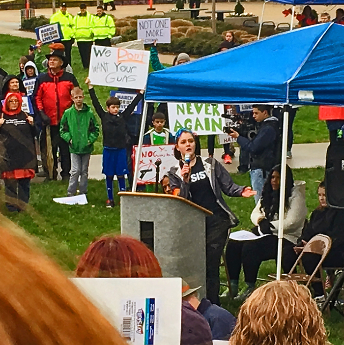 Signs and voices 100dpi_7x7_4c_5193 copy