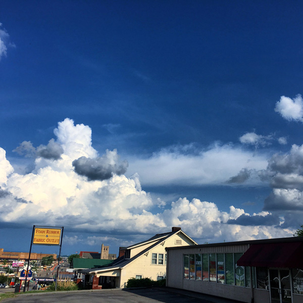 IMG_6471_sky 100dpi_6x6_4c_061218