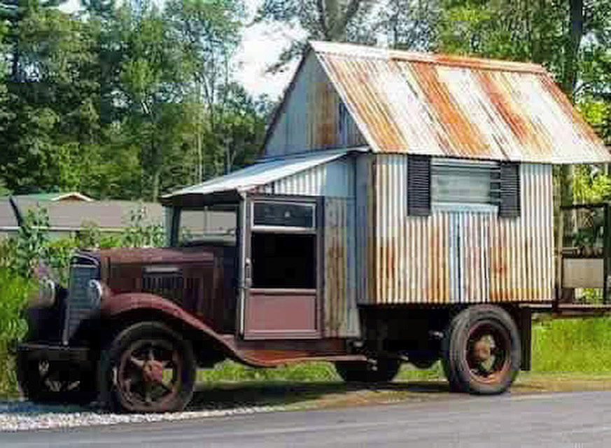 IMG_6479_Homemade moble home 150_6x4_4c